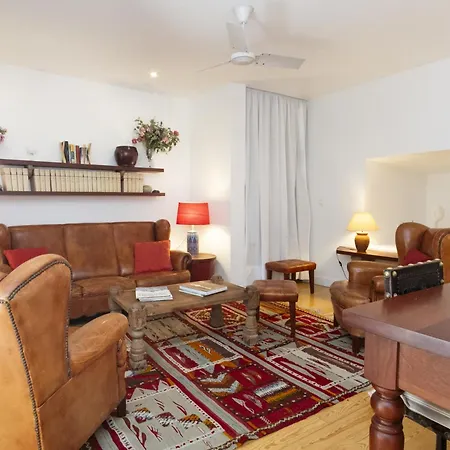 Apartment With Terrace In Downtown - Ttl279 *