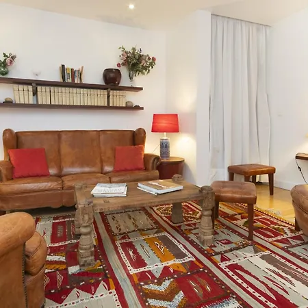 With Terrace In Downtown - Ttl279