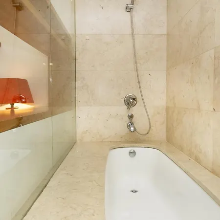 With Terrace In Downtown - Ttl279 *